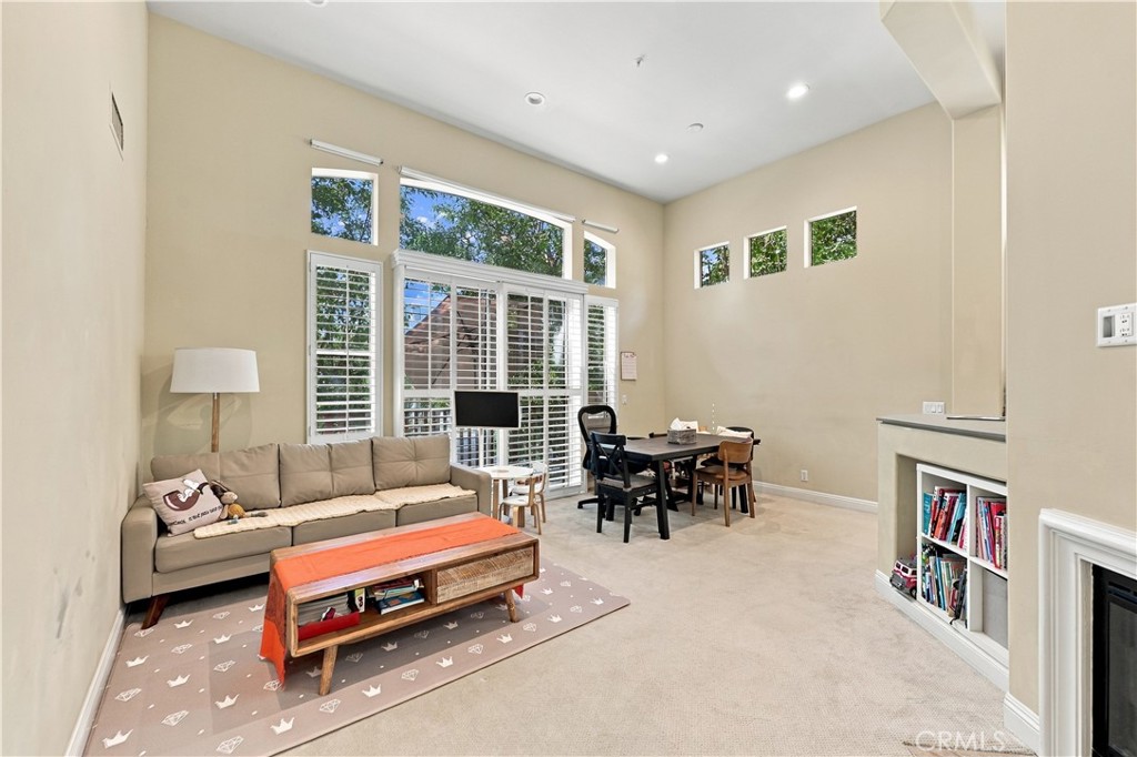 11025 Alderman Ave, Tustin CA 92782 - photo 3