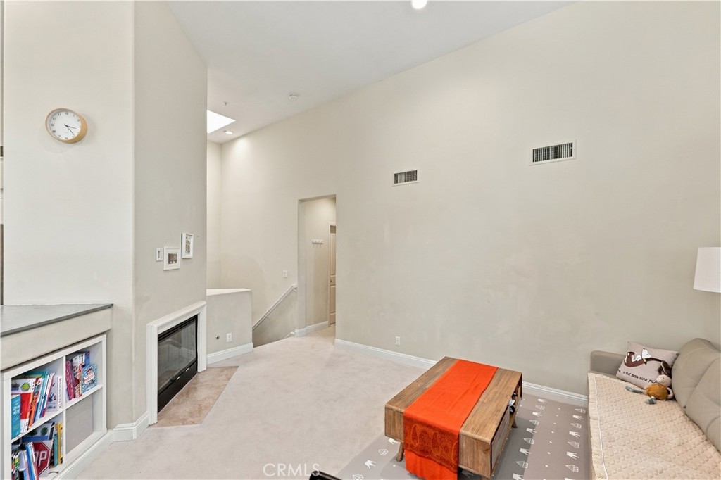 11025 Alderman Ave, Tustin CA 92782 - photo 5