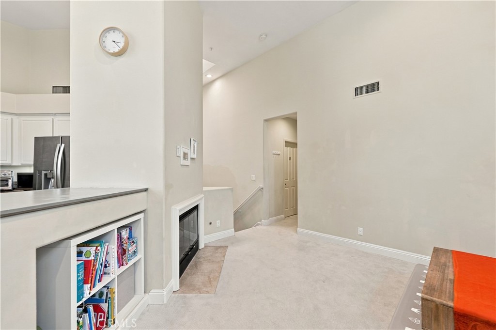 11025 Alderman Ave, Tustin CA 92782 - photo 13