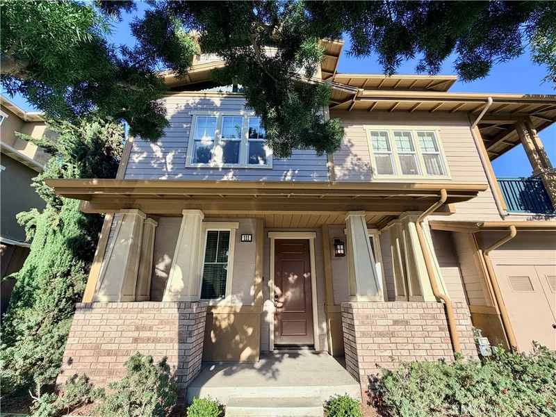 111 Liberty St, Tustin, CA 92782