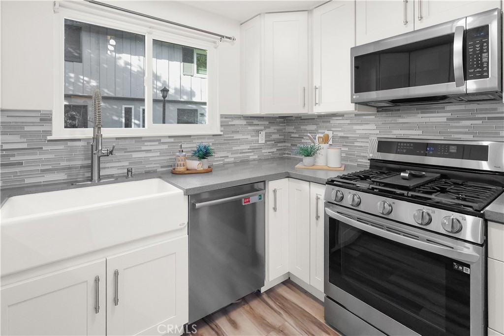 1111 E 1st, Tustin CA 92780 - photo 6