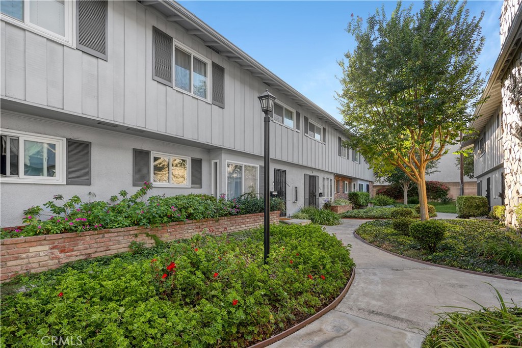 1111 E 1st, Tustin CA 92780 - photo 31