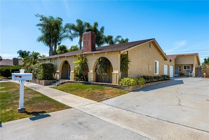 1112 1114 Napa Street, Tustin, CA 92780
