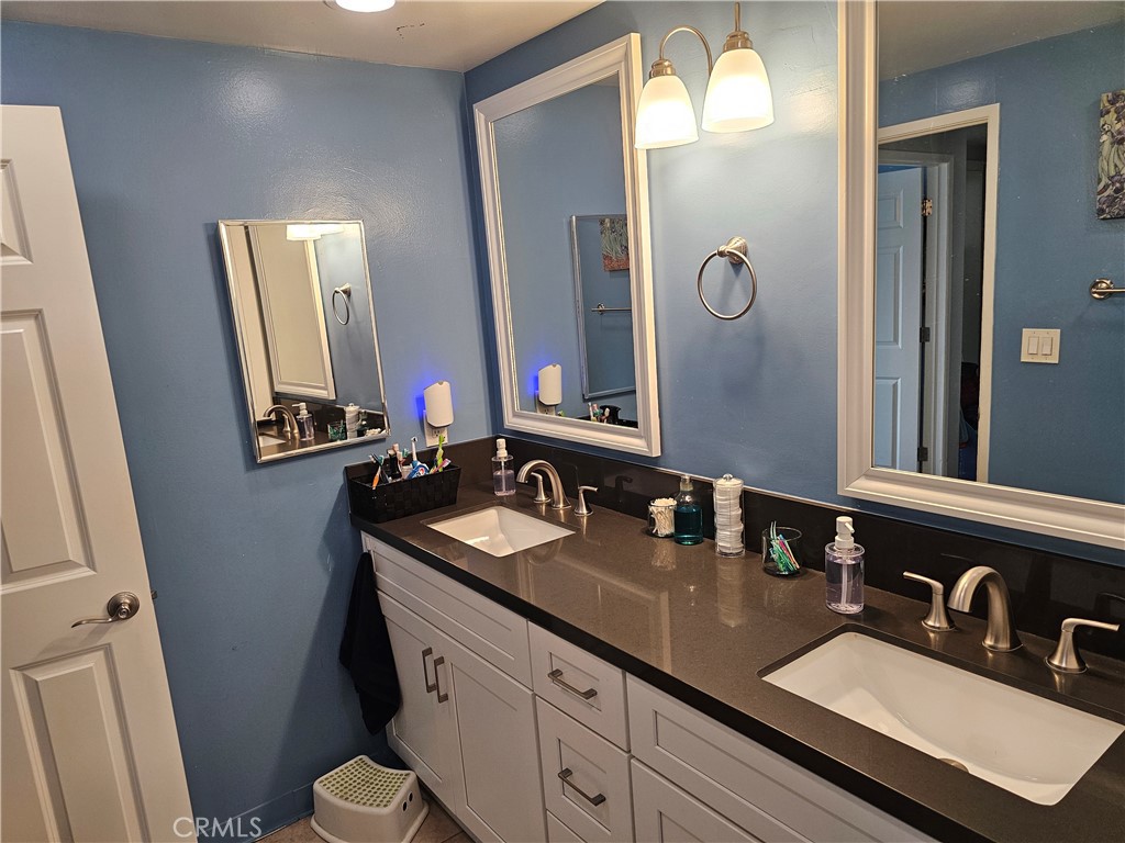 1151 E 1st, Tustin CA 92780 - photo 4