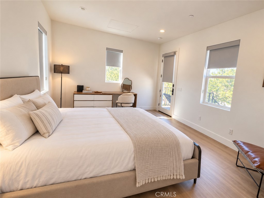 Casita Bedroom - 116 Patton Way, Tustin CA 92782 - photo 26