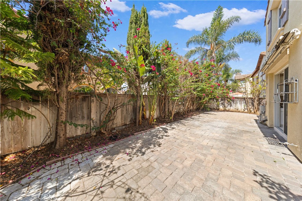 11625 Maynard Avenue, Tustin CA 92782 - photo 29