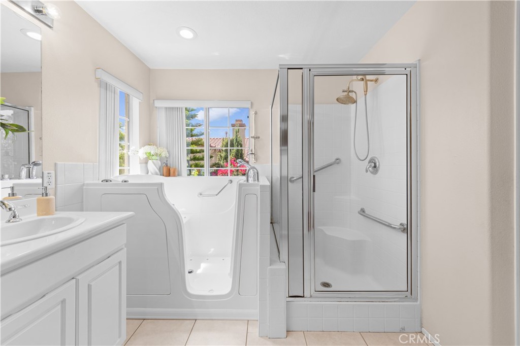 11625 Maynard Avenue, Tustin CA 92782 - photo 40
