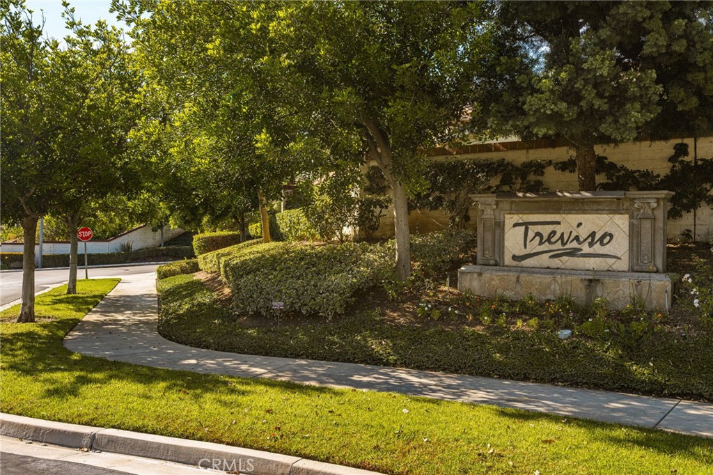 11739 Willard Avenue, Tustin CA 92782 - photo 3
