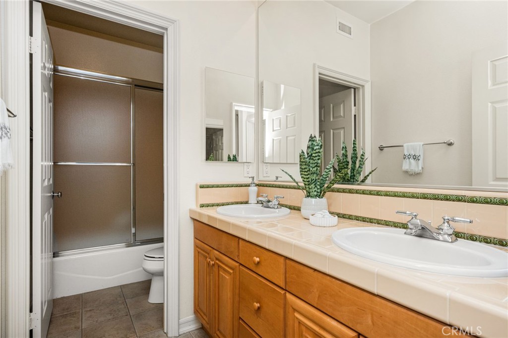 11739 Willard Avenue, Tustin CA 92782 - photo 39