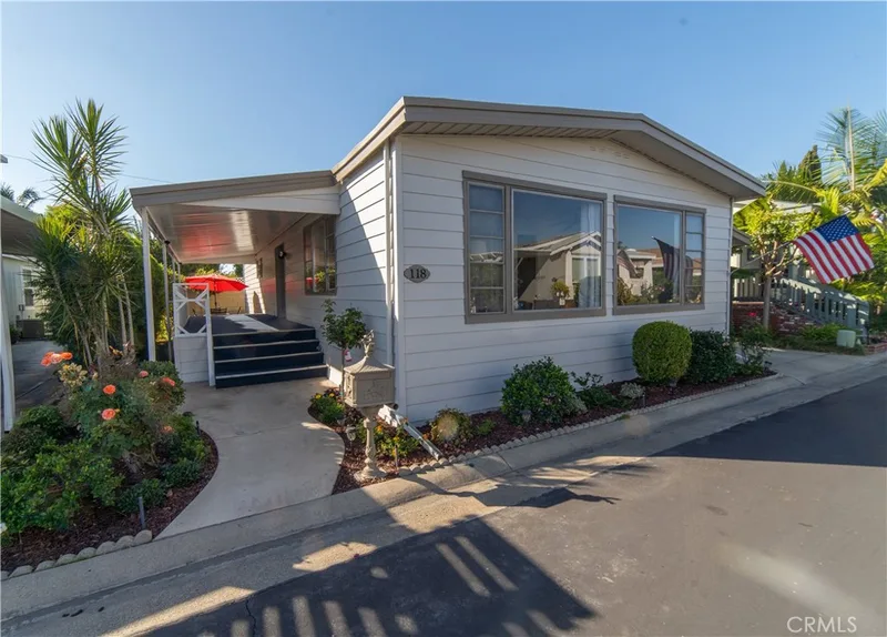 118 Estrella, Tustin, CA 92780