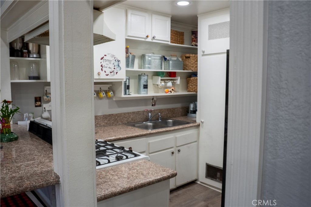 1192 Mitchell 3, Tustin CA 92780 - photo 8