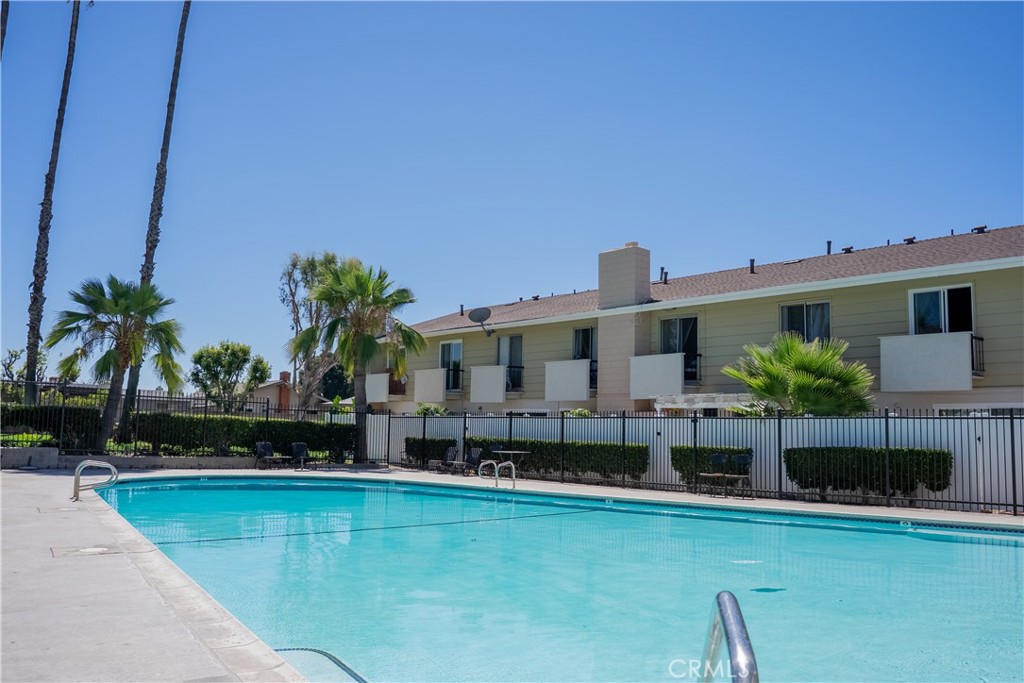 1192 Mitchell 3, Tustin CA 92780 - photo 19