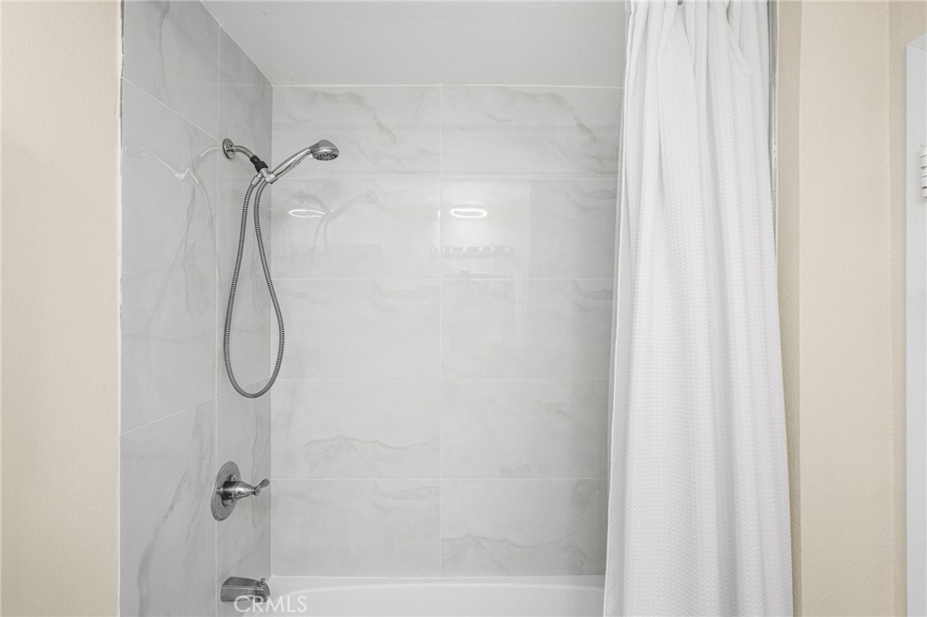 1192 Mitchell Avenue 42, Tustin CA 92780 - photo 29