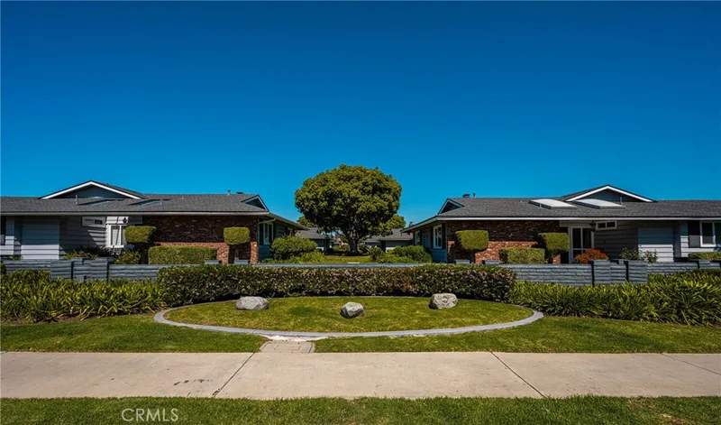 1193 E 1st, Tustin, CA 92780