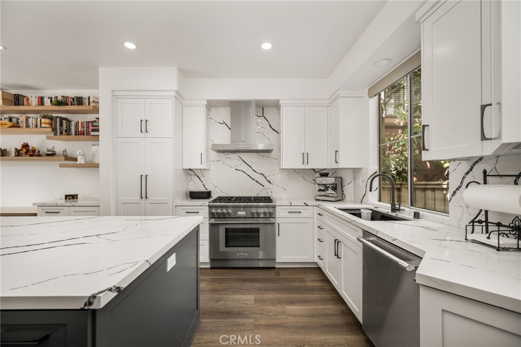 12088 Morrow, Tustin CA 92782 - photo 3