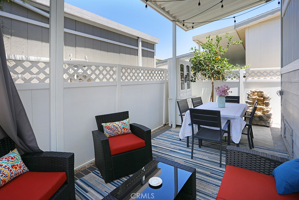 121 Estrella, Tustin CA 92780 - photo 31