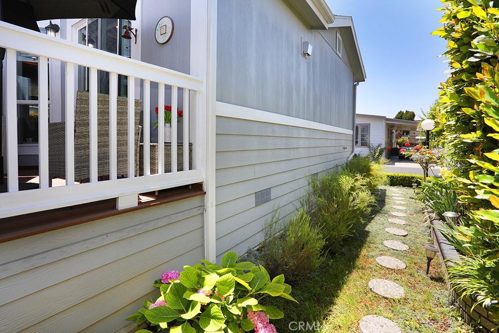 121 Estrella, Tustin CA 92780 - photo 32