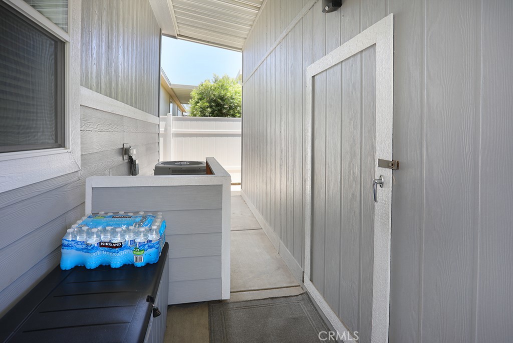 121 Estrella, Tustin CA 92780 - photo 34