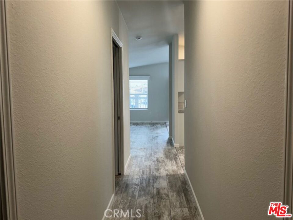 122 E Balboa Lane, Tustin CA 92780 - photo 6