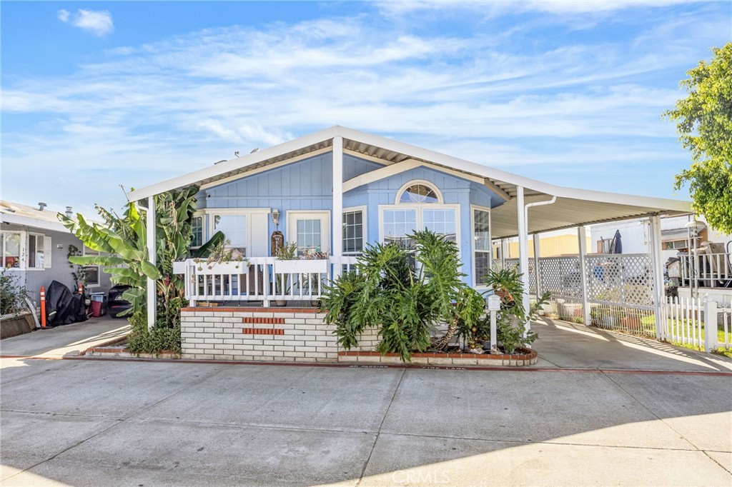 122 S Colombo Lane 77, Tustin CA 92780 - photo 27