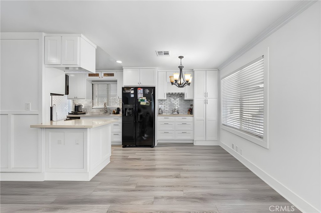 Picture Updated to show possibility - 122 S Portola, Tustin CA 92780 - photo 31