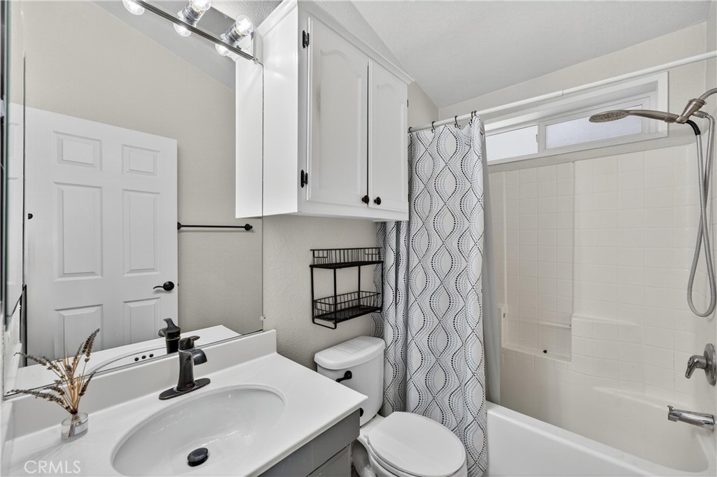 Bathroom 1 - 123 Madrid, Tustin CA 92780 - photo 23