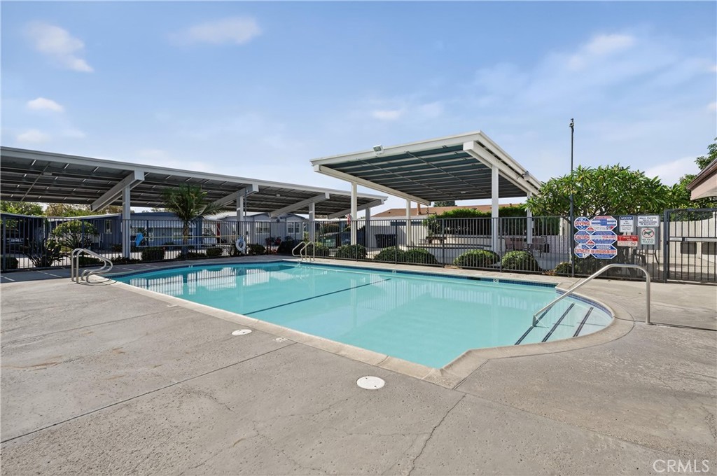 Community Pool - 123 Madrid, Tustin CA 92780 - photo 39