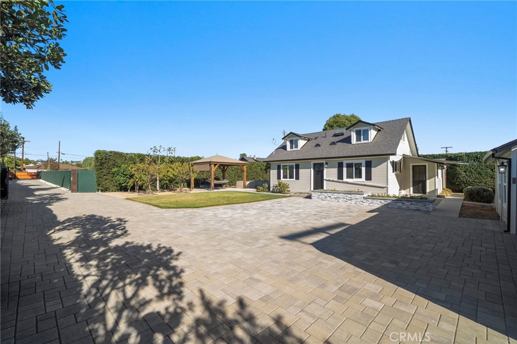 1236 La Colina, Tustin CA 92780 - photo 4