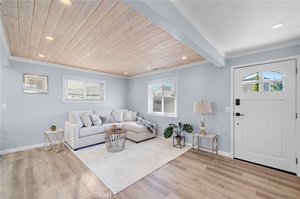 1236 La Colina, Tustin CA 92780 - photo 9