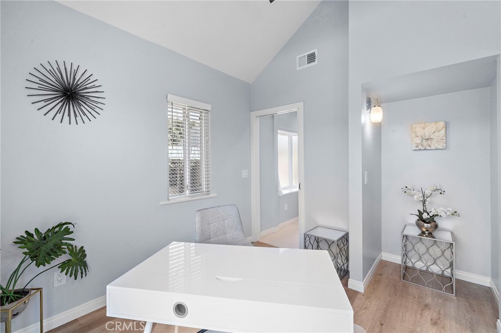 1236 La Colina, Tustin CA 92780 - photo 19