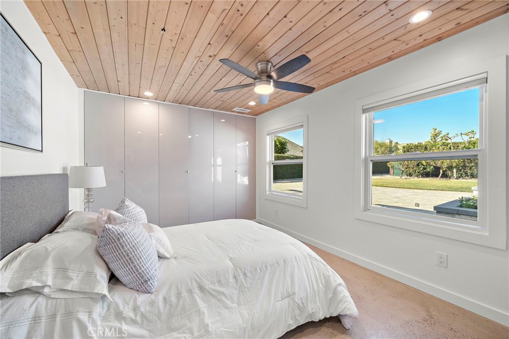 1236 La Colina, Tustin CA 92780 - photo 36