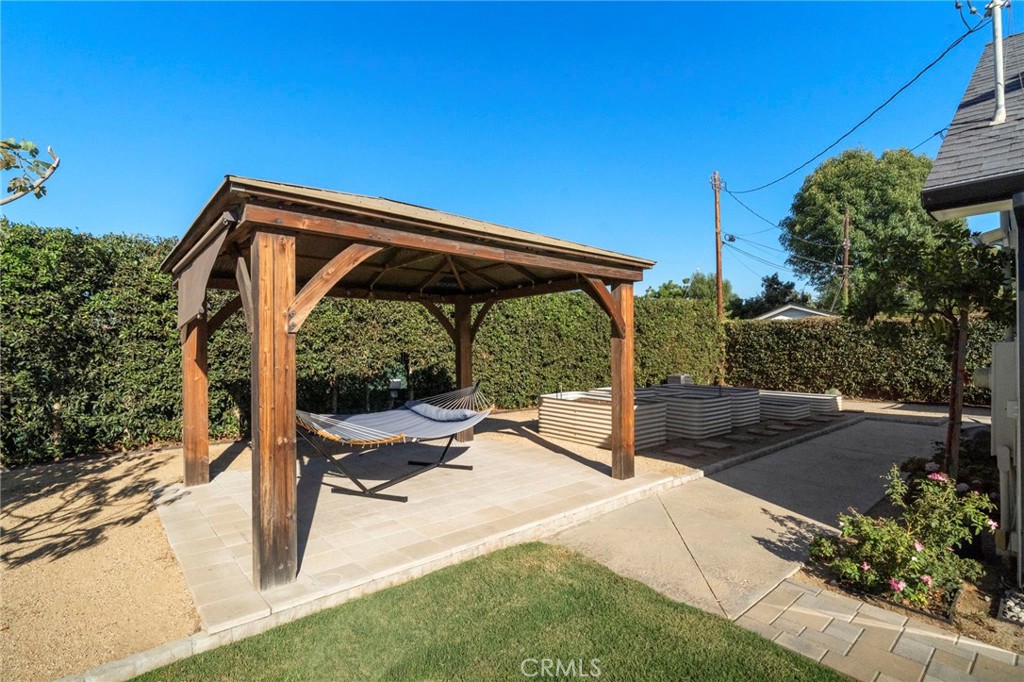 1236 La Colina, Tustin CA 92780 - photo 38
