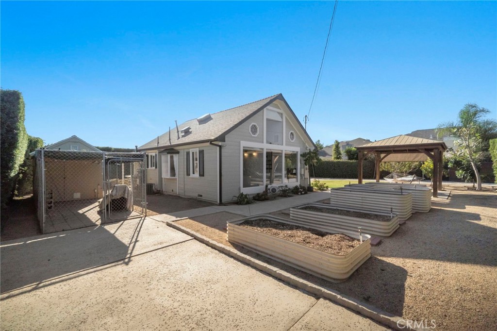 1236 La Colina, Tustin CA 92780 - photo 41