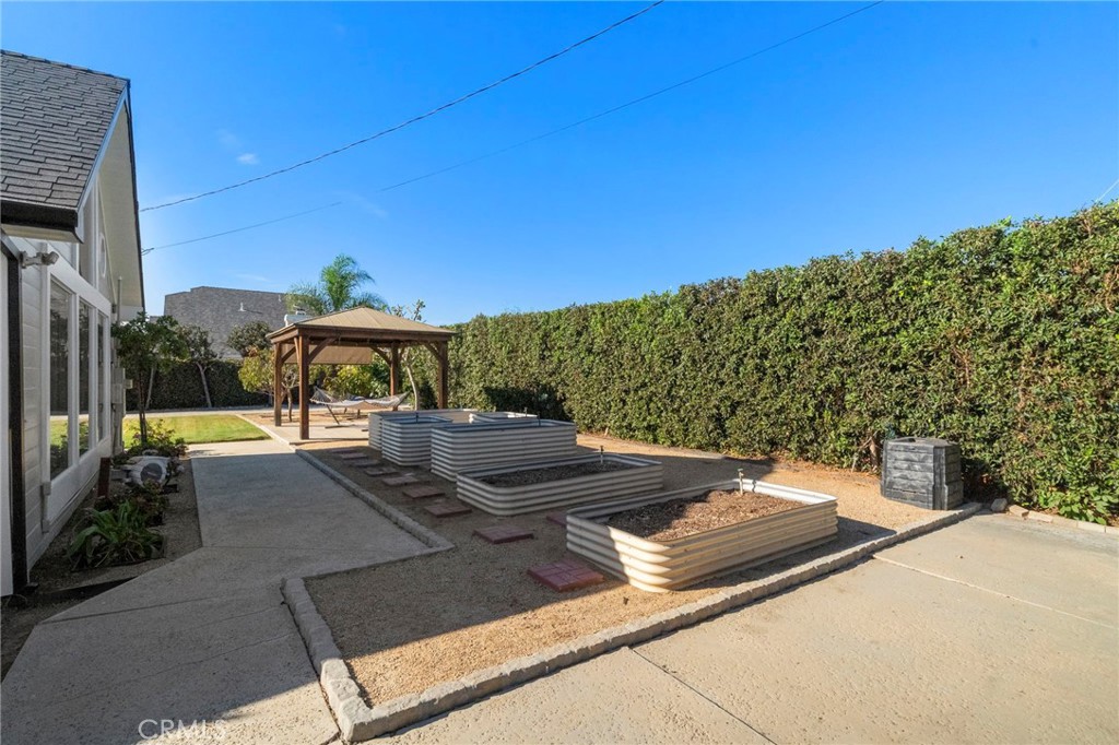 1236 La Colina, Tustin CA 92780 - photo 42