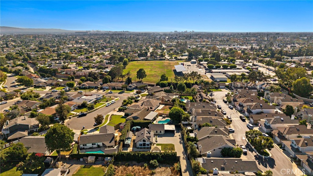 1236 La Colina, Tustin CA 92780 - photo 70