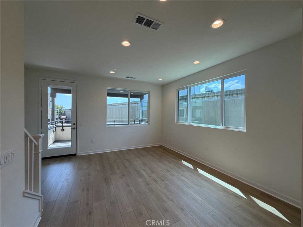 124 Chaparral, Tustin CA 92780 - photo 6
