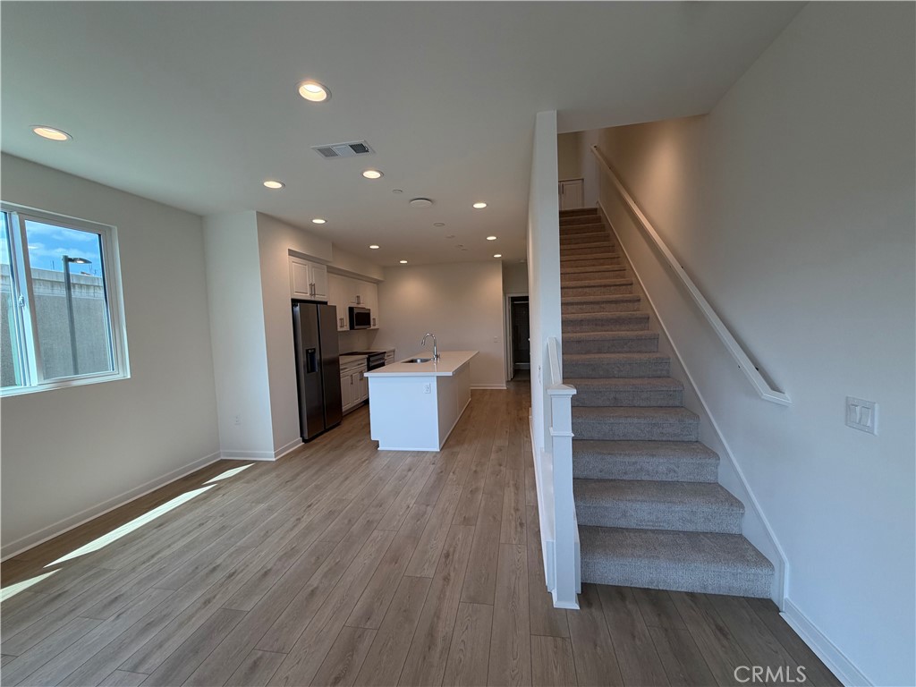 124 Chaparral, Tustin CA 92780 - photo 9