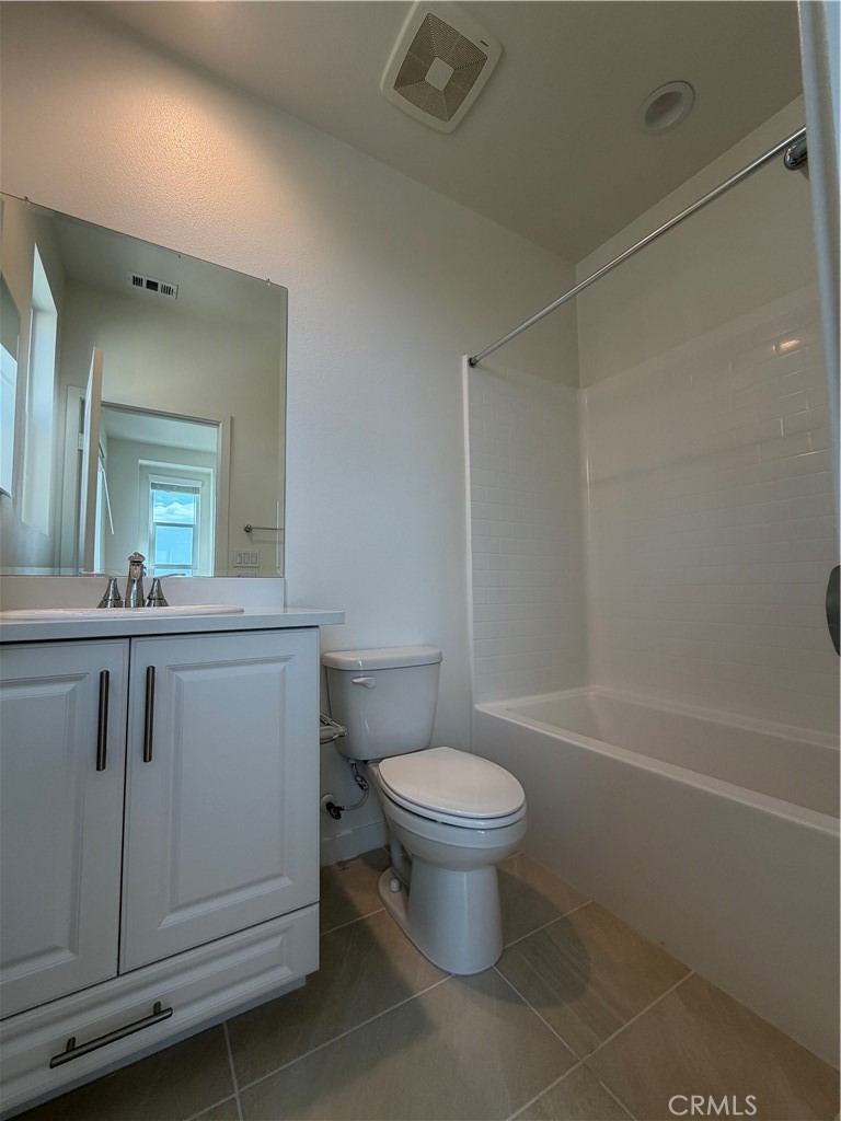124 Chaparral, Tustin CA 92780 - photo 17