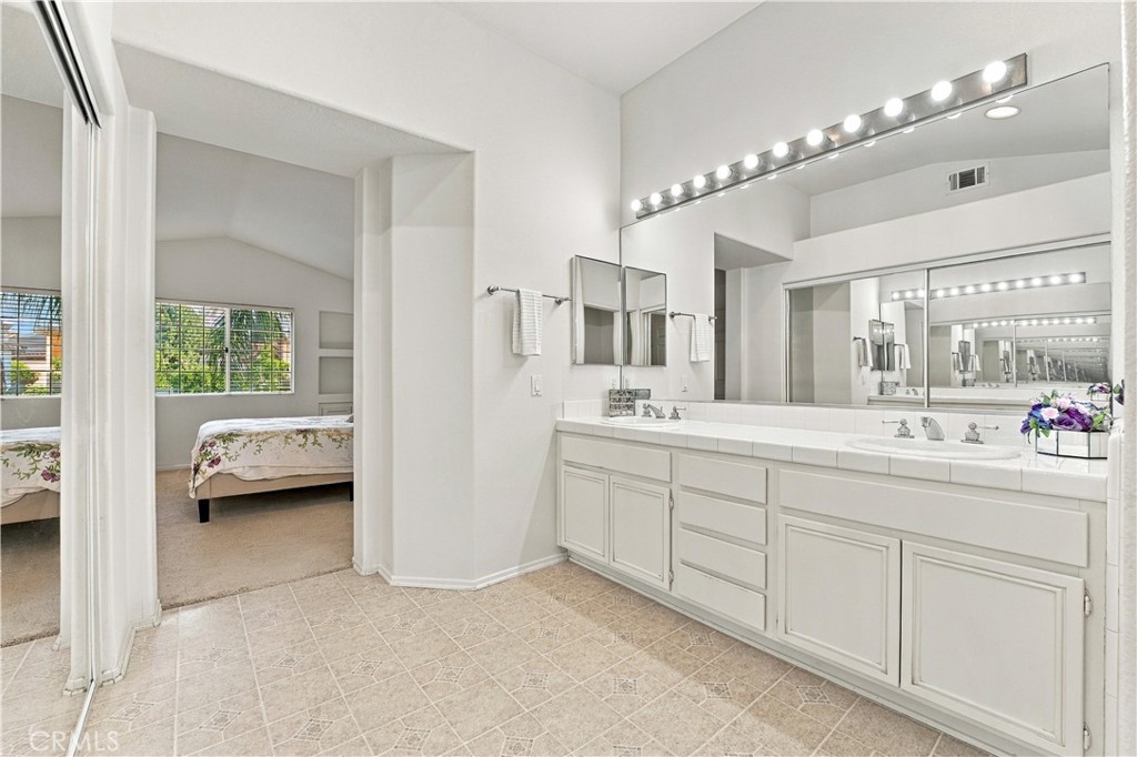 12591 Doral, Tustin CA 92782 - photo 5