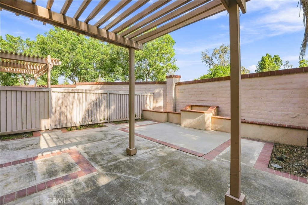 12591 Doral, Tustin CA 92782 - photo 16