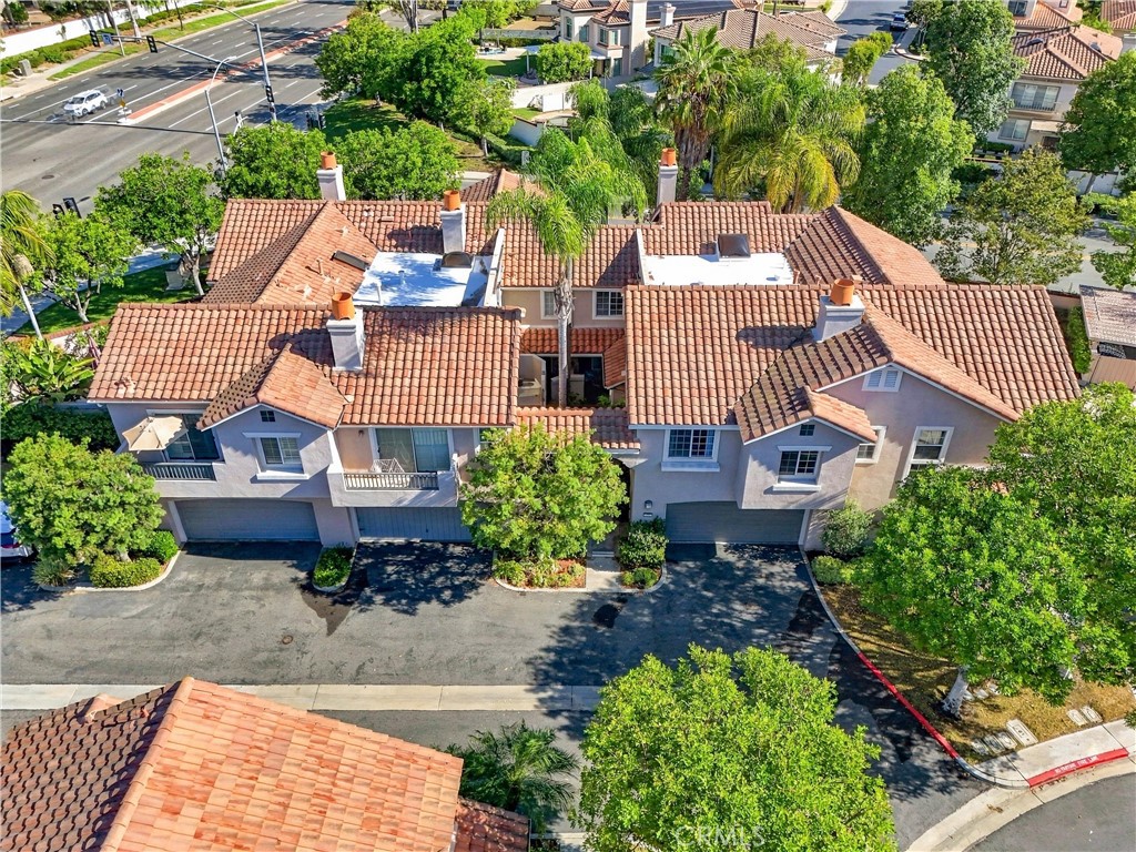 12591 Doral, Tustin CA 92782 - photo 25
