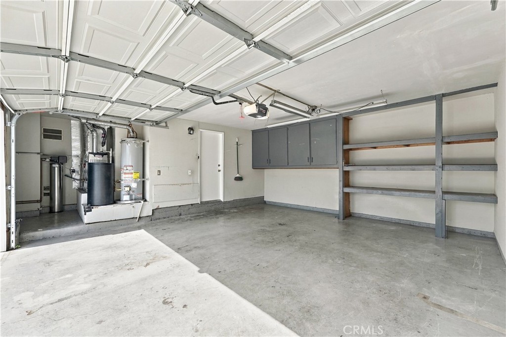 Huge oversized garage - 12620 Newport Avenue, Tustin CA 92780 - photo 27