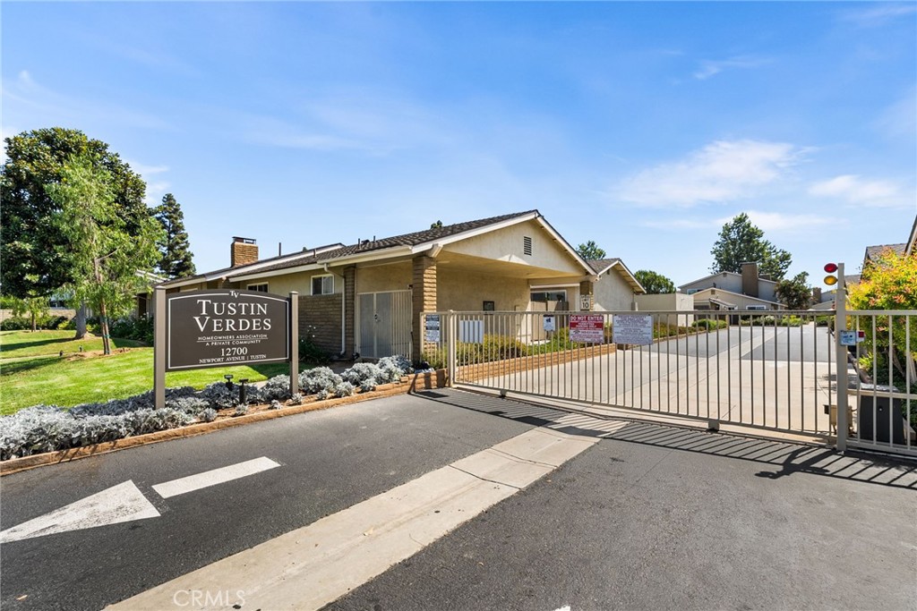 12700 Newport Avenue 46, Tustin CA 92780 - photo 27