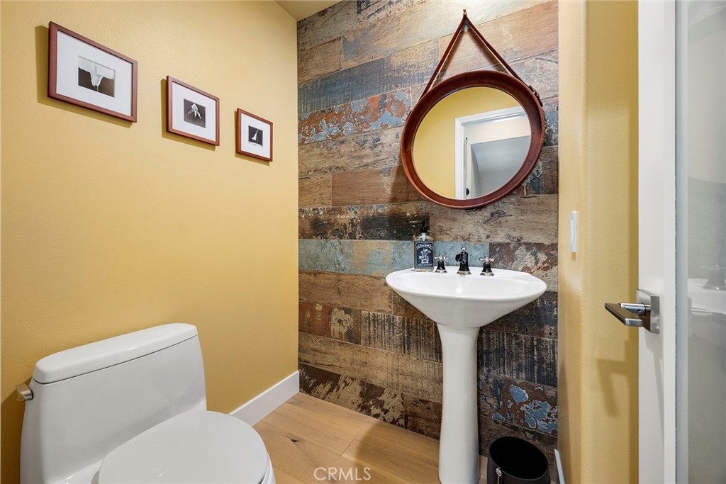 POWDER ROOM - 12703 Trent Jones Lane, Tustin CA 92782 - photo 6