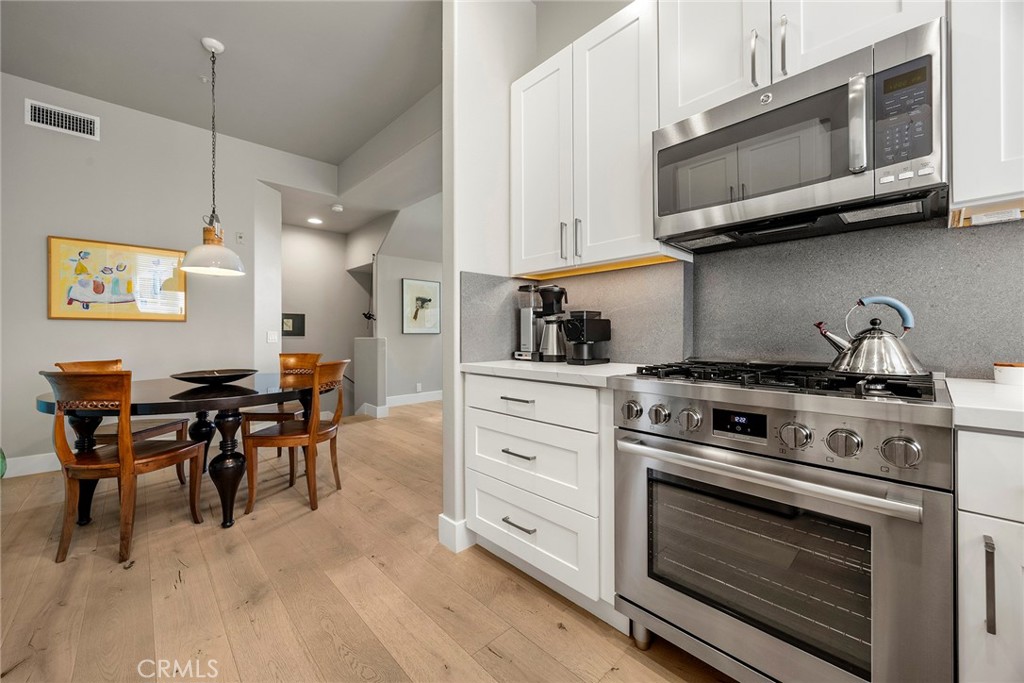 KITCHEN - 12703 Trent Jones Lane, Tustin CA 92782 - photo 17
