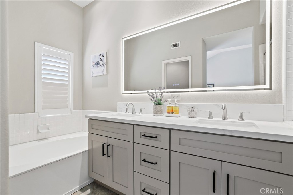 12721 Trent Jones, Tustin CA 92782 - photo 13