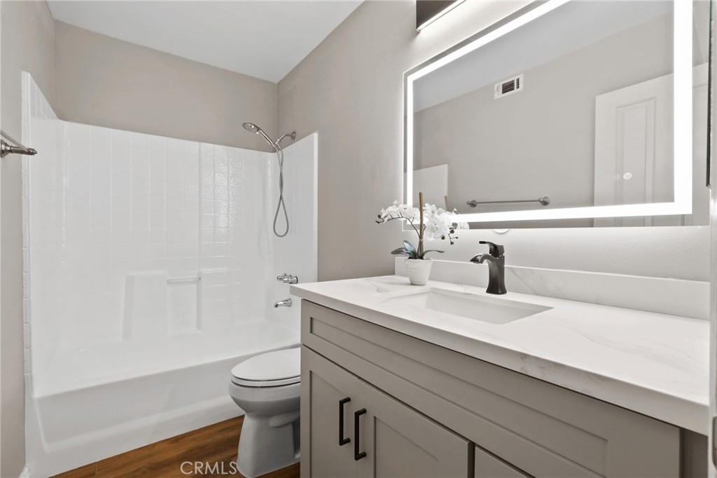 12721 Trent Jones, Tustin CA 92782 - photo 17