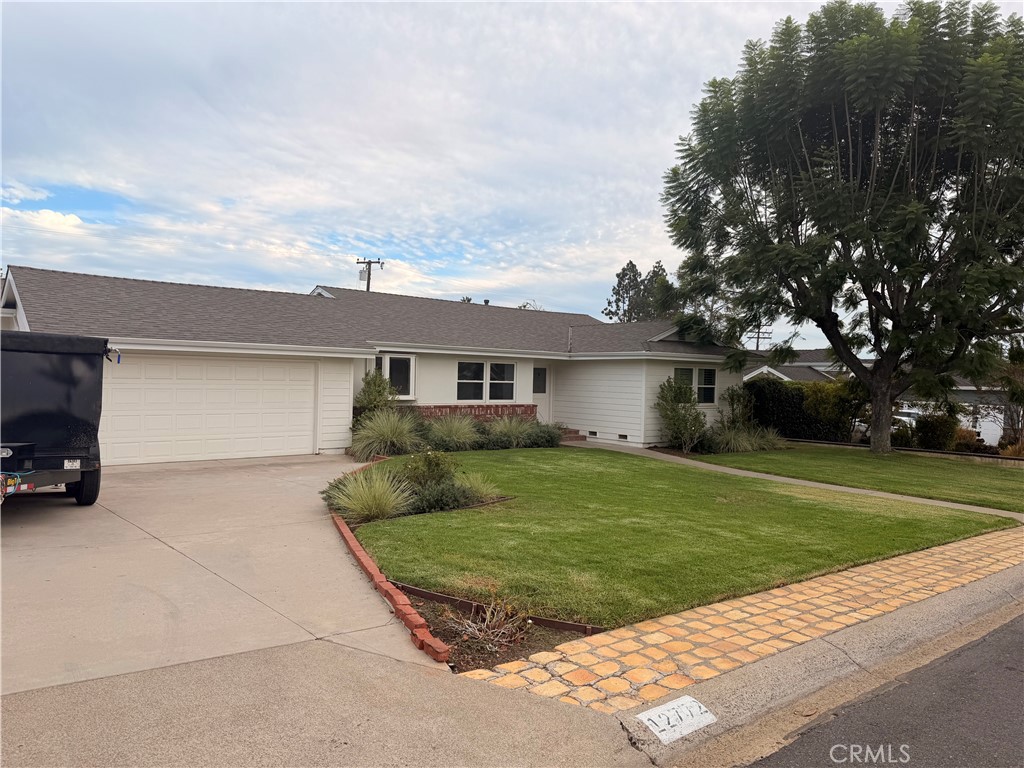 12772 Elizabeth, Tustin CA 92780 - photo 1