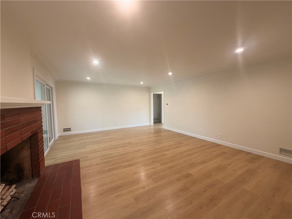 12772 Elizabeth, Tustin CA 92780 - photo 14
