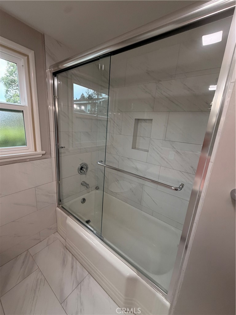 12772 Elizabeth, Tustin CA 92780 - photo 18